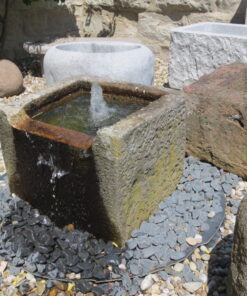 Brunnen antik