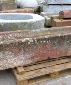 Brunnen eckig