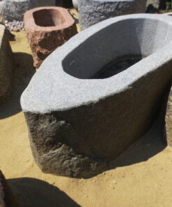 Brunnenaus Granitfindling BWk018 (1)