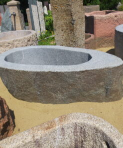 Findlingsbrunnen