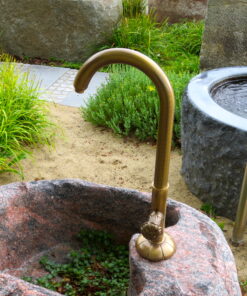 Zubehör: Wasserhahn aus Bronze