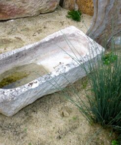 Brunnen/Pflanzgefäß eckig