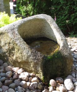 Brunnen-Findlingsbrunnen