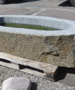 Findlingbrunnen