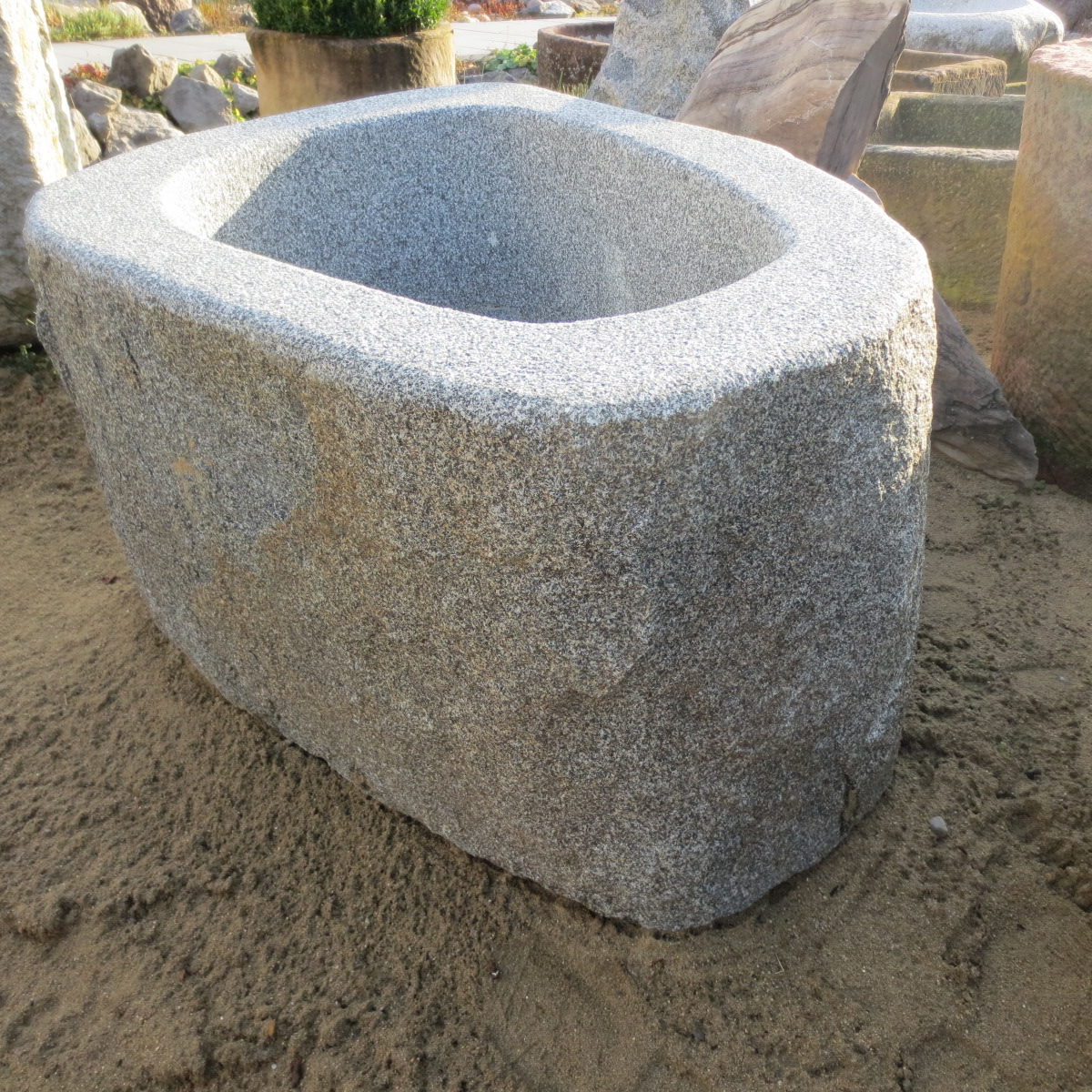 Granitbrunnen